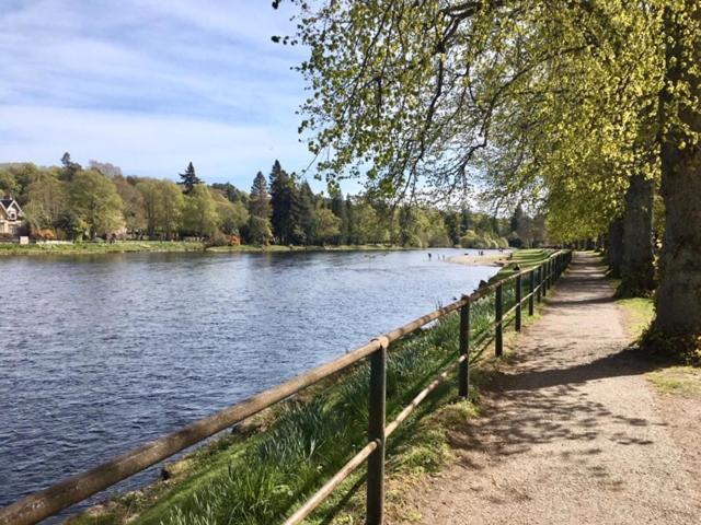 Wellingtonia Court Apartment Inverness Zewnętrze zdjęcie